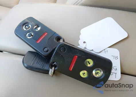 2009 Acura Rl 3.7 z USA, uszkodzony, nr VIN JH4KB26619C001226